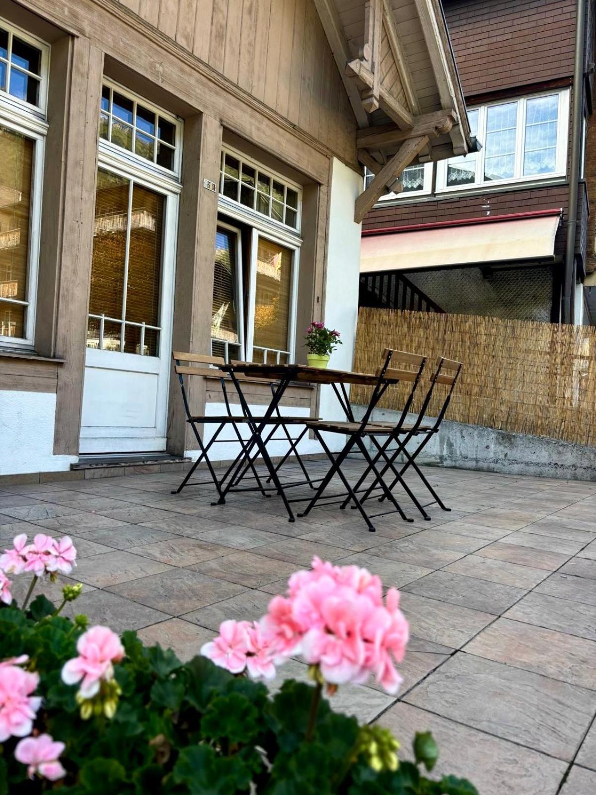 Chalet Rosa B&B Lauterbrunnen Kültér fotó